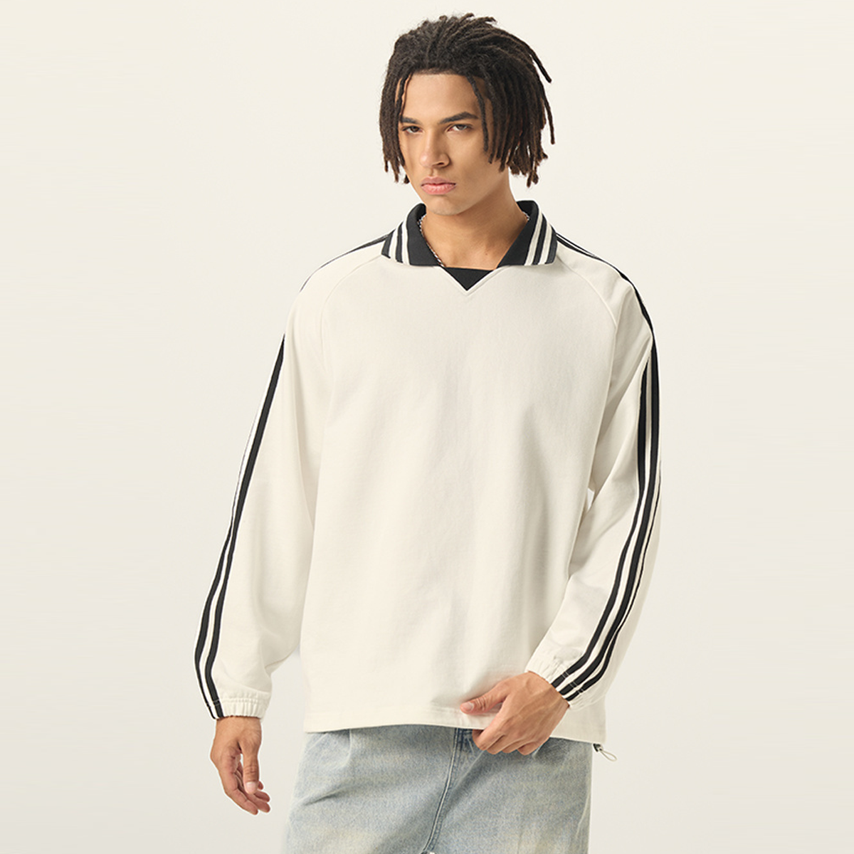 Unisex Contrast Collar Sweatshirt